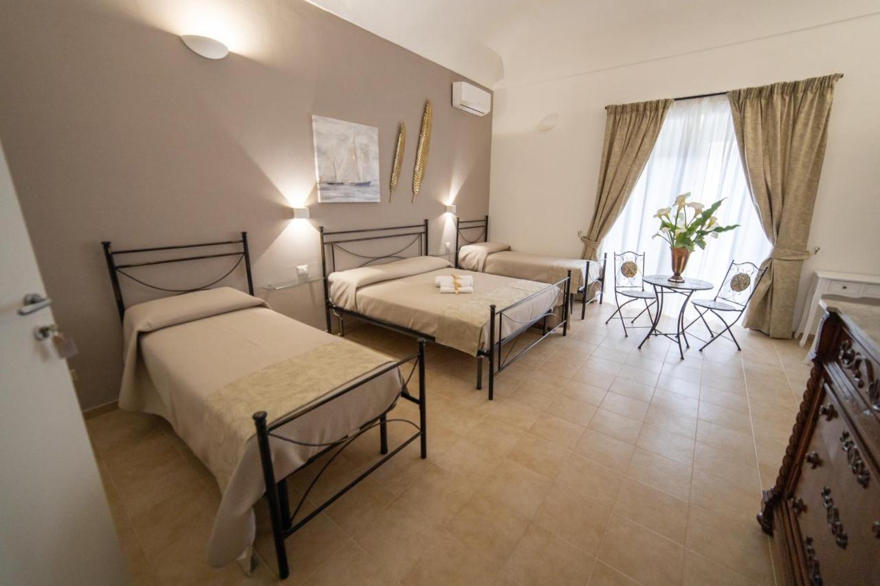 B&B Palazzo Loreto Avola Bagian luar foto